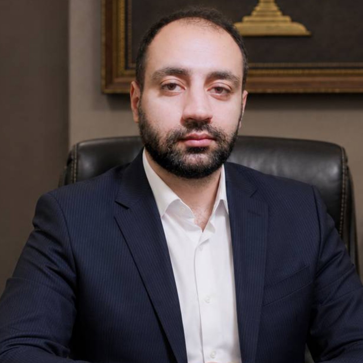 محمدحسین معتمدمنش 