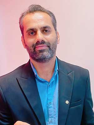 تصویر پروفایل امیر احسانیان مفرد - قراردادها و دعاوی عمومی مدنی در کاشان