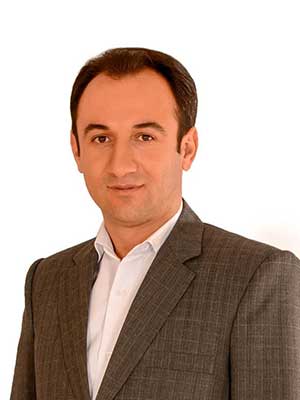 تصویر پروفایل فرزاد عزتی کیا - قراردادها و دعاوی عمومی مدنی در قزوین