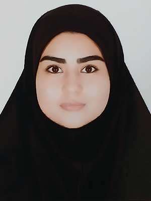 نازنین احمدی