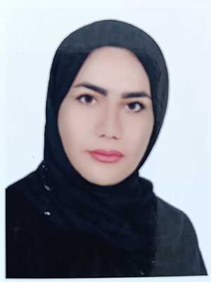 زهرا احمدی